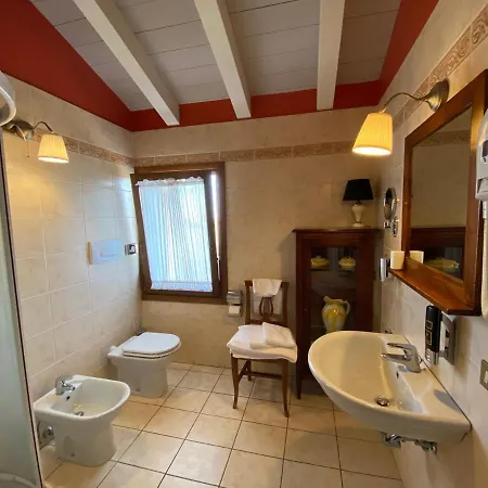 Le Fate Corbezzole Panzió 3*