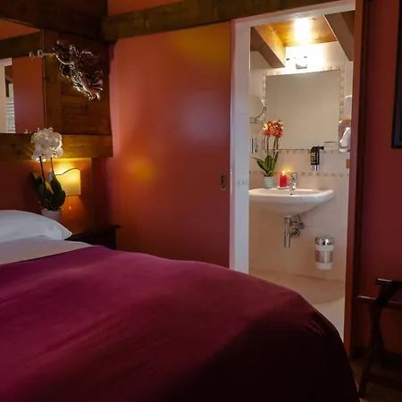 לינה וארוחת בוקר Le Fate Corbezzole 4*