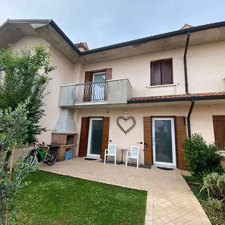 Le Fate Corbezzole Bed & Breakfast 4*