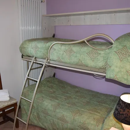 לינה וארוחת בוקר Le Fate Corbezzole