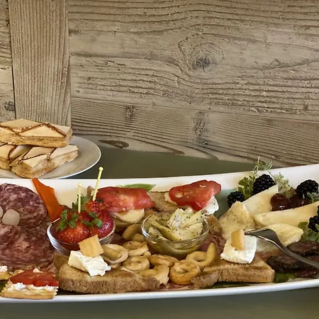 Alojamento de Acomodação e Pequeno-almoço Le Fate Corbezzole Romano D'Ezzelino