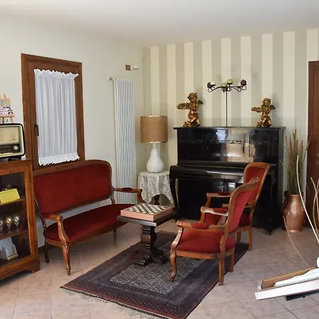 לינה וארוחת בוקר Le Fate Corbezzole